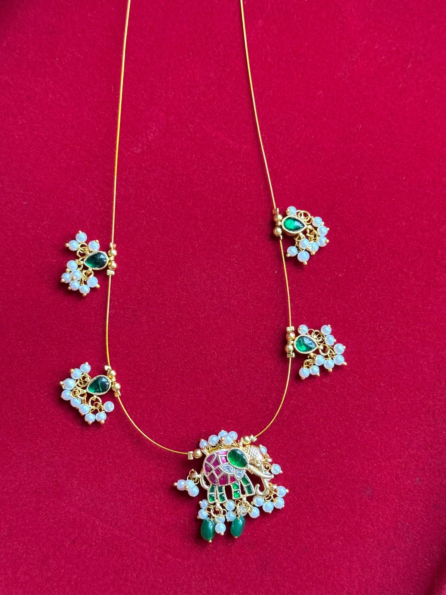 Elegant Invisible chains with elephant and pearls (NAC0073-74)