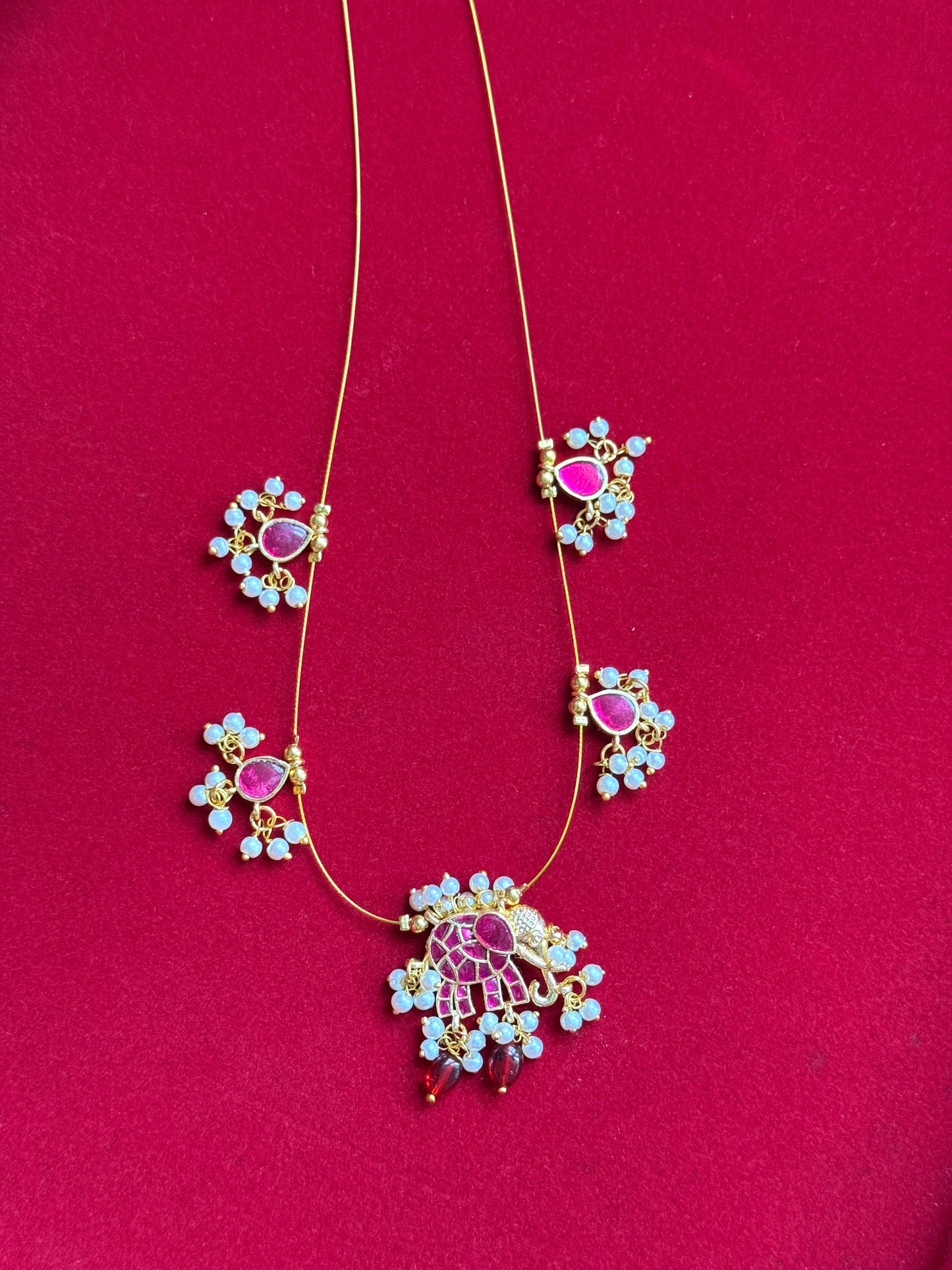Elegant Invisible chains with elephant and pearls (NAC0073-74)