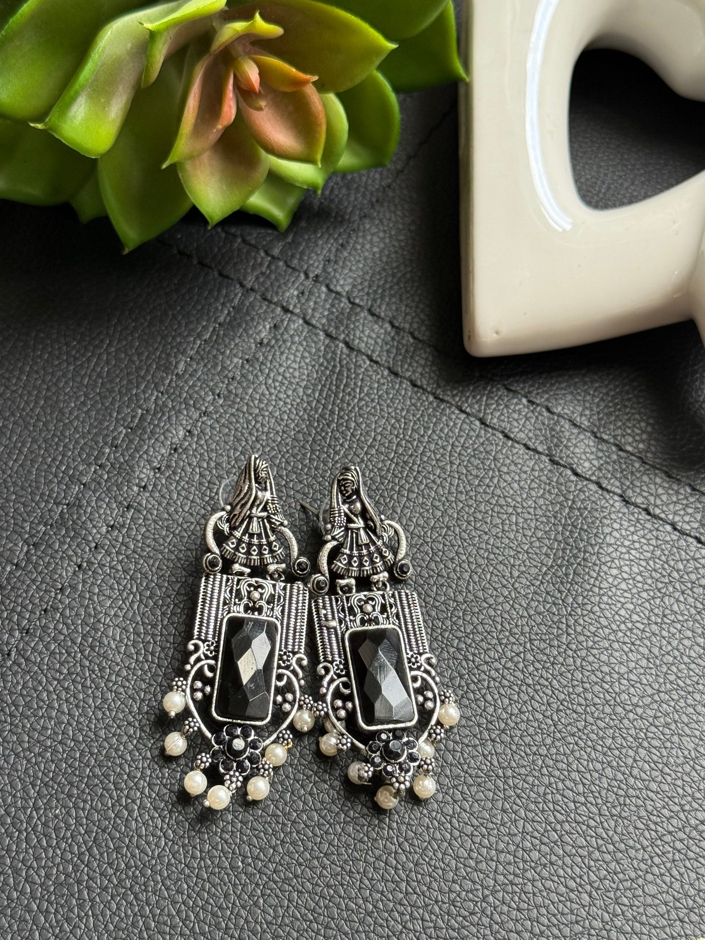 Oxidized Black Earrings (NAE0012)