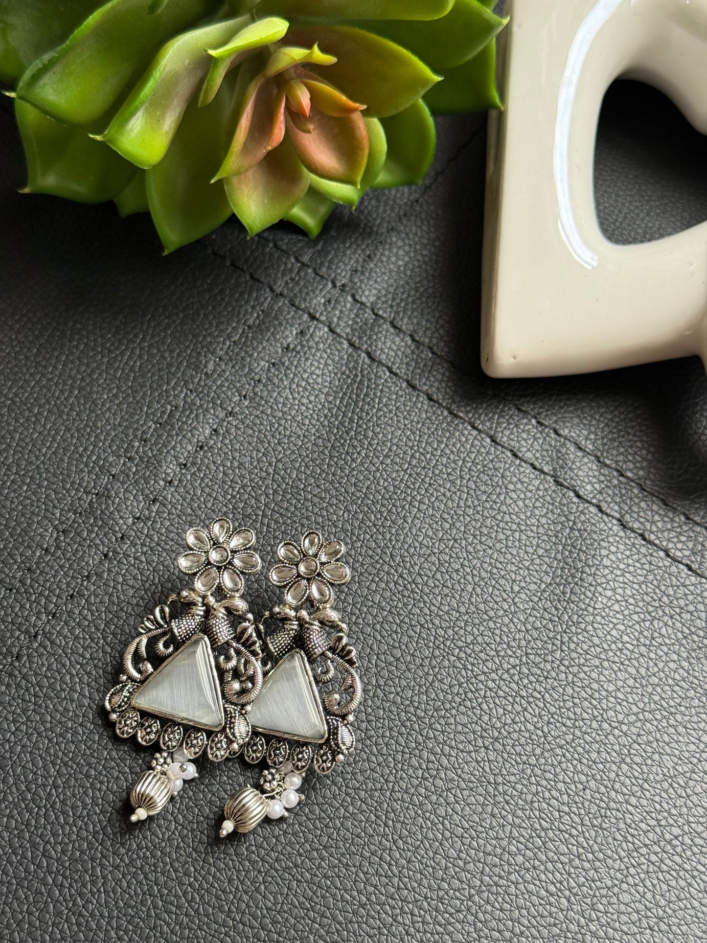 Oxidized Triangle Earrings (NAE0013-14)