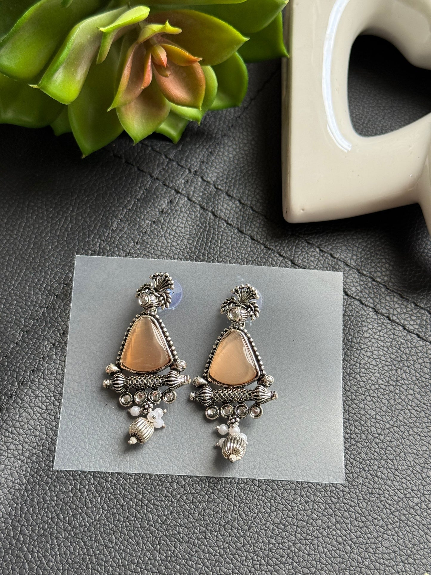 Monalisa Earrings (NAE0018-22)