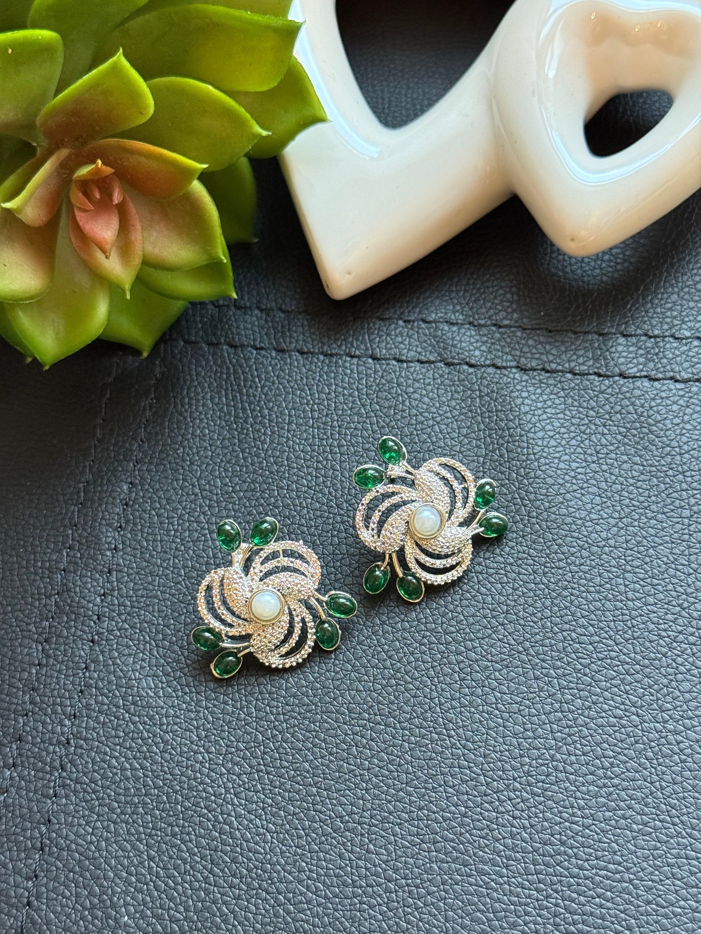 Stylish Flower Studs(NAE0029-30)